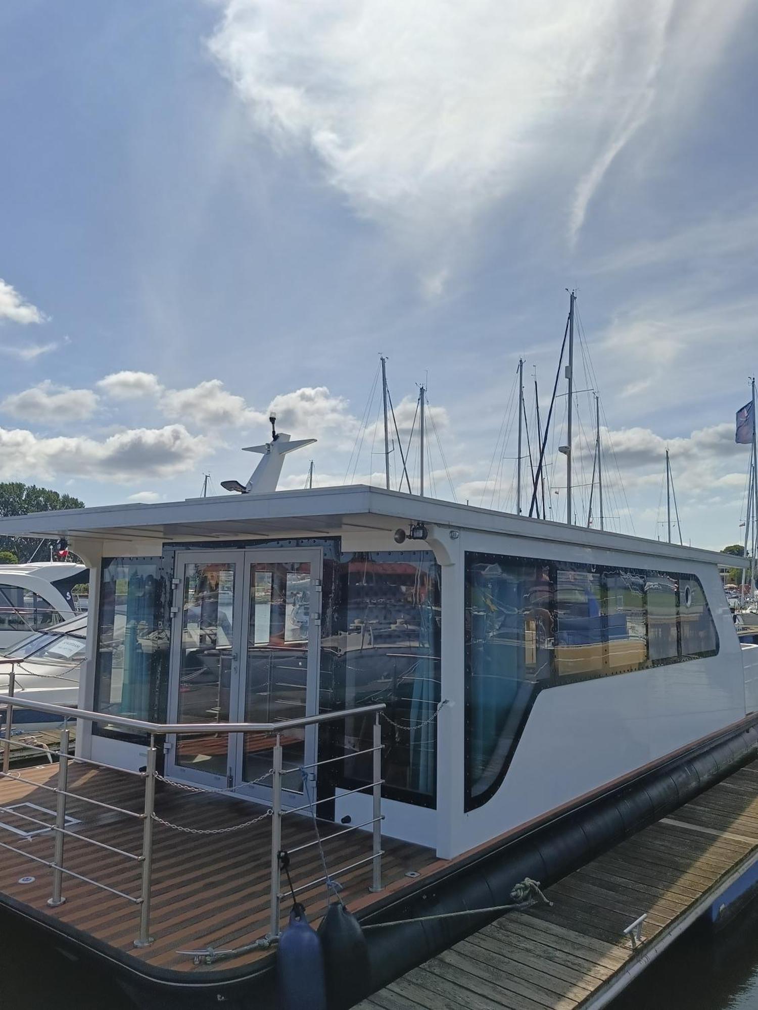 Appartamento Sunrise Houseboat Świnoujście Esterno foto